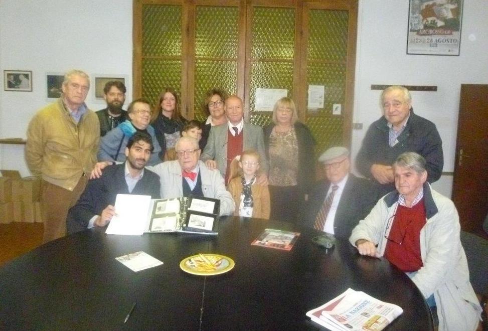 Cartoline d’epoca donate al paese 