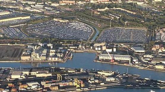 «Investimenti sul porto frenati dalla burocrazia»