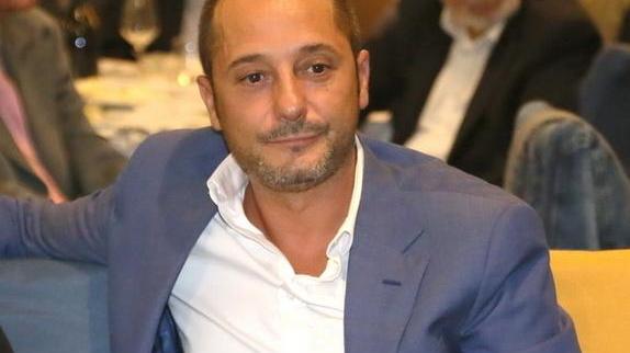 Salerno: «Ora lo querelo» No comment del Comune