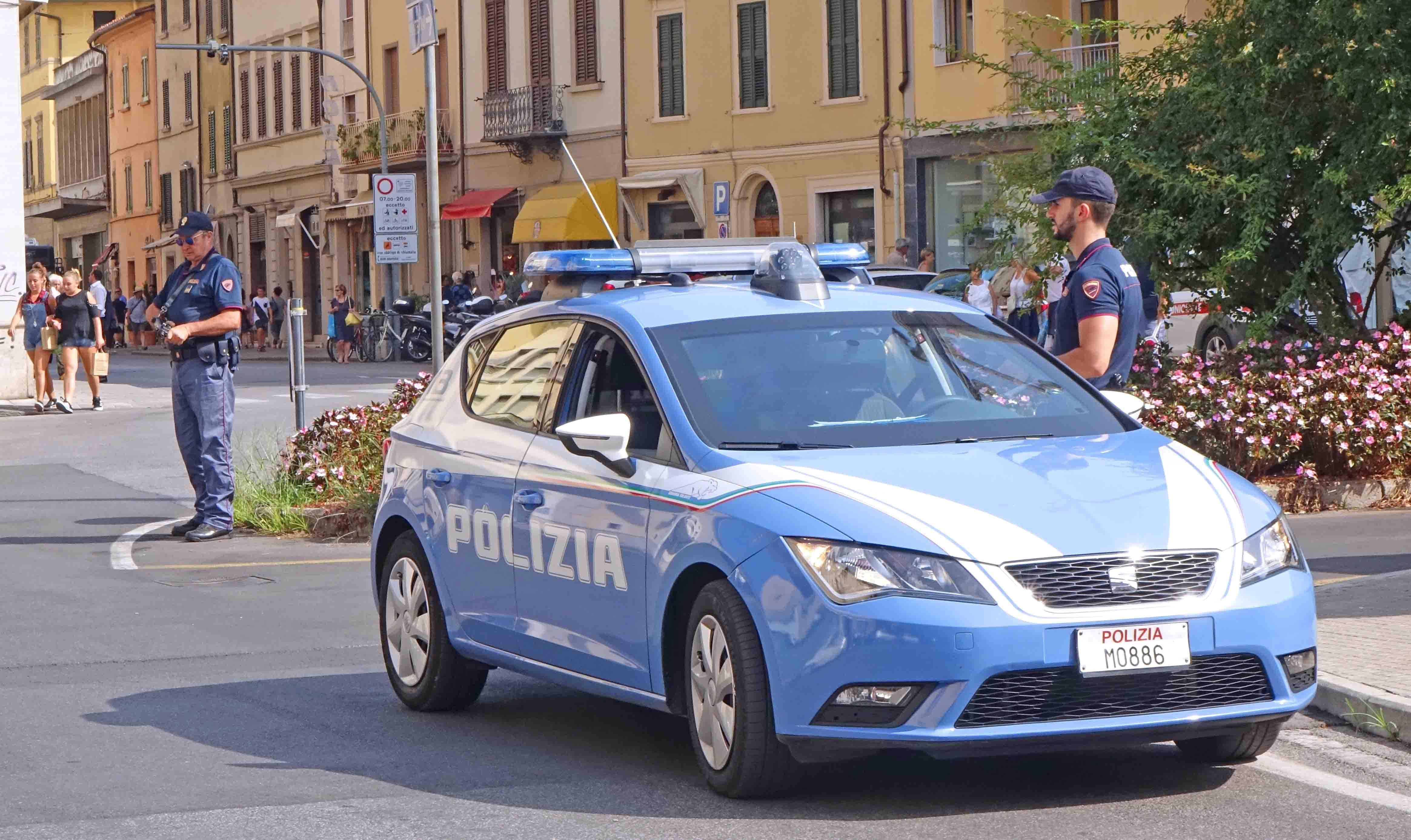 «Di’ a tua madre che la prendo e la ammazzo» 