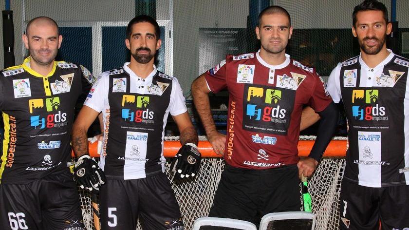 I quattro moschettieri del Cgc con la nuova maglia: Ventura, Palagi, Barozzi e Montigel (foto Ciurca)