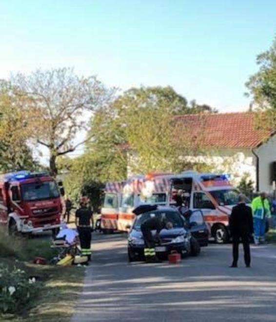Incidente a Pescina: tre feriti nello scontro tra due automobili