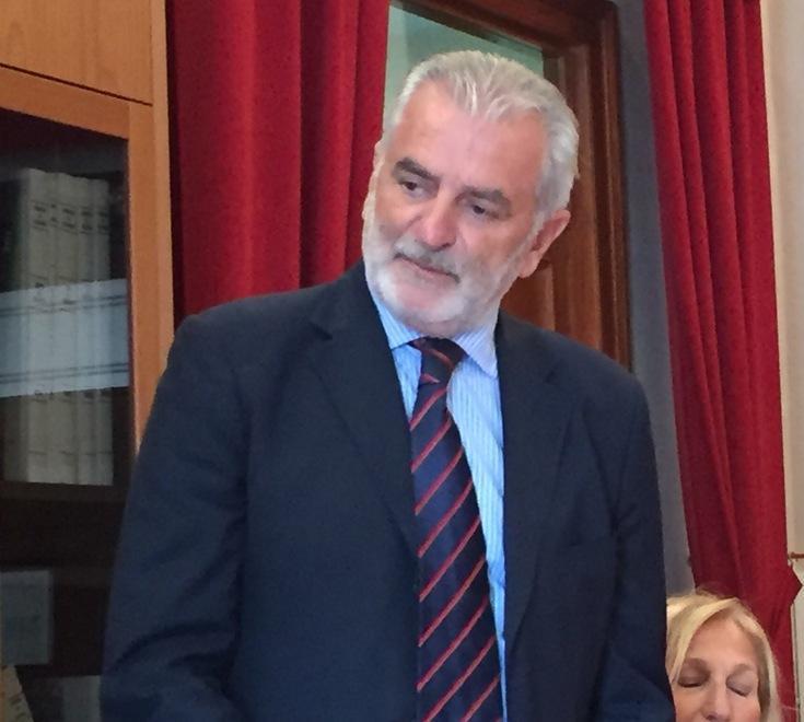 È il giorno dell’arrivo del nuovo commissario 