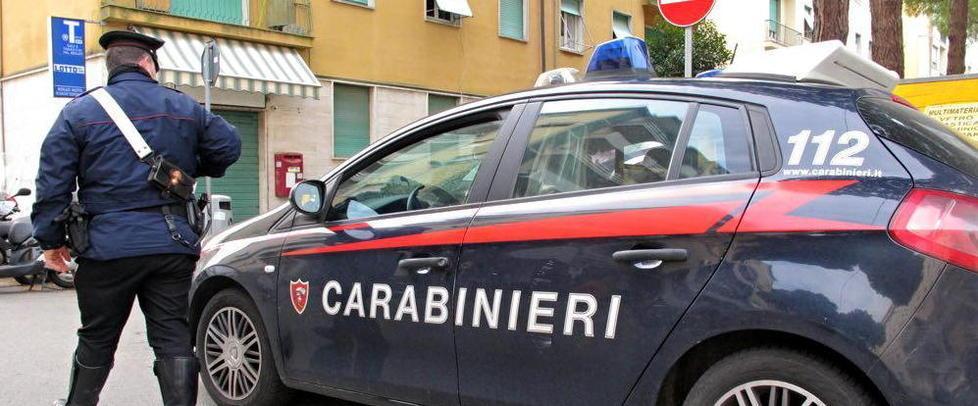 Droga in tasca e a casa arrestato per spaccio un 40enne livornese 