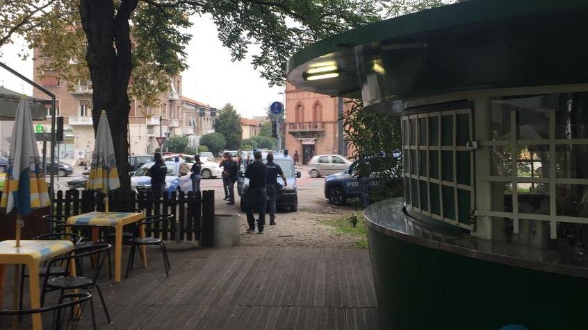 Chiosco come “bancomat” di droga