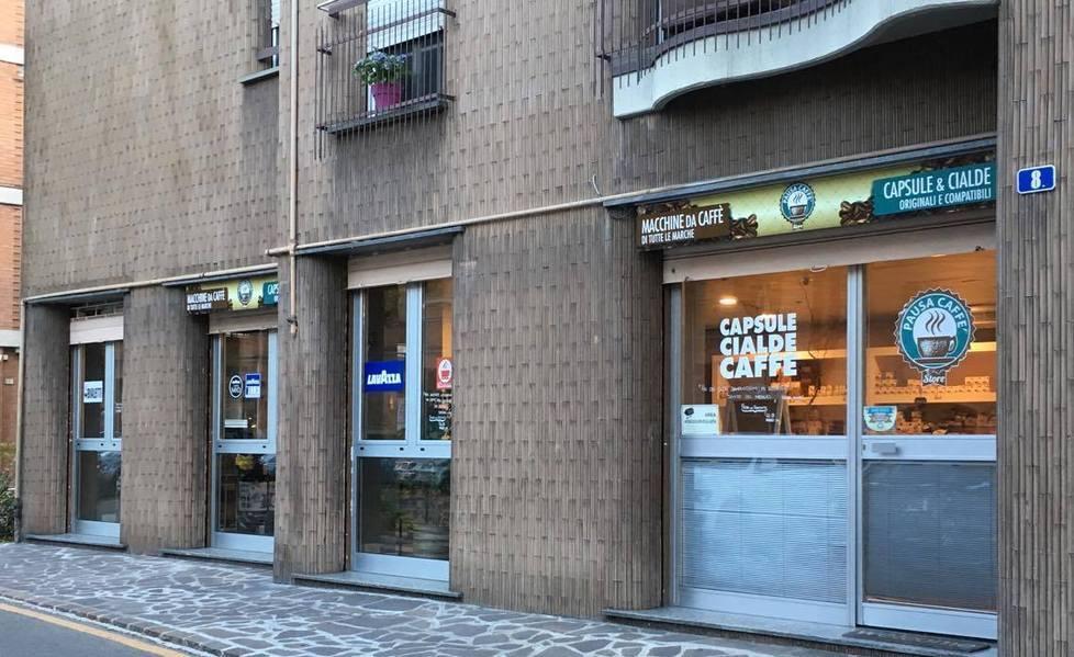 Carpi, negoziante seguita a casa per razziarle l’incasso 