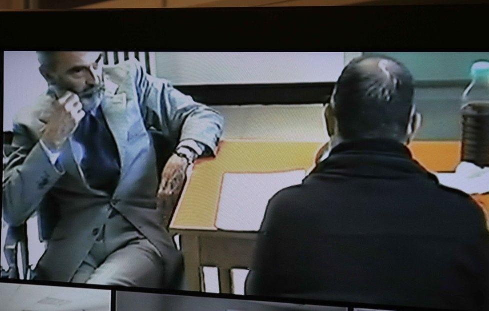 Aemilia, parla il pentito: «In carcere tutti hanno un coltello»