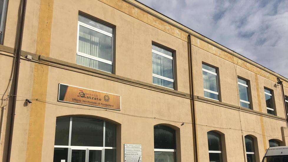 Uffici, negozi e attività di ricerca nell’ex Agenzia delle entrate