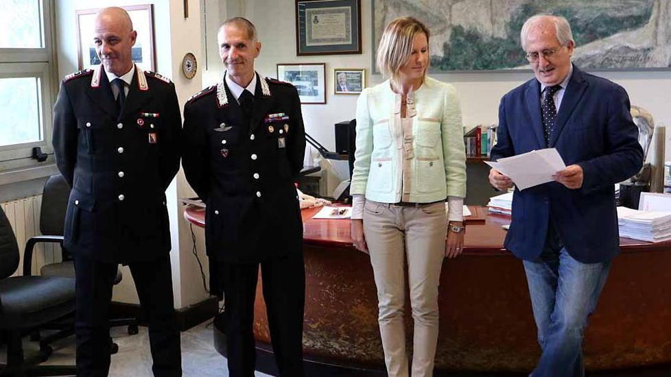 Bruciò auto e moto e minacciò i parenti Fermato a Sarzana