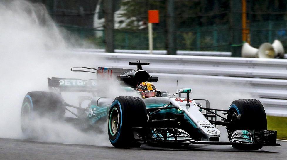 Le libere segnate dalla pioggia Vettel conquista il miglior tempo