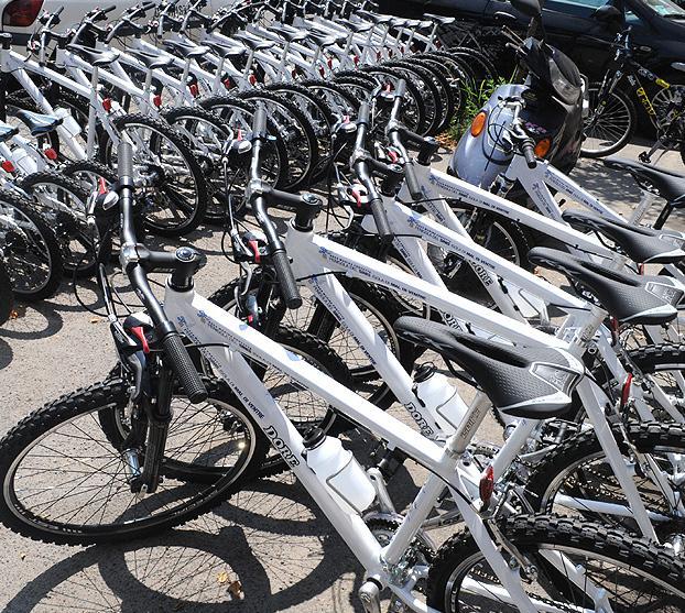 Il Comune vende le bici, mobiltà lenta a soli 10 euro 