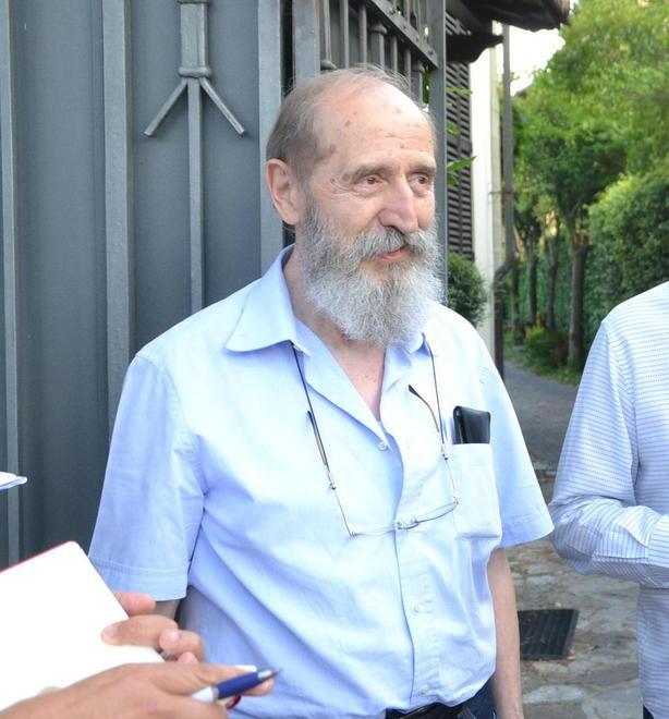Moriconi vuole tutto per poi cedere 