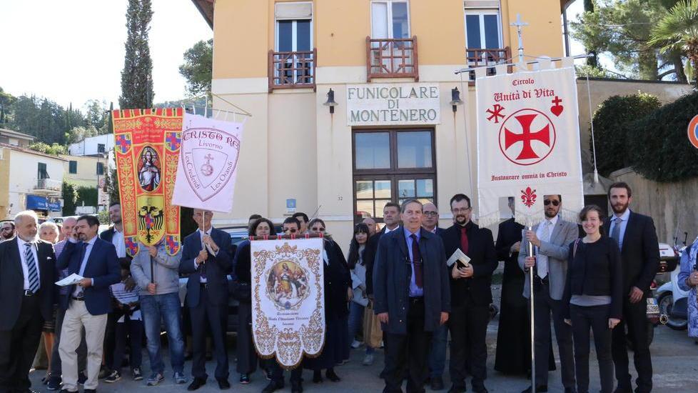 Tutta Italia fa il tifo per il nostro trenino