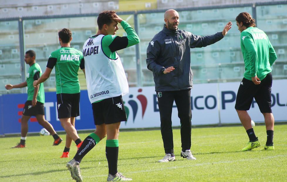 Sassuolo, ieri al Ricci l’abbraccio dei tifosi ai giocatori e Bucchi 