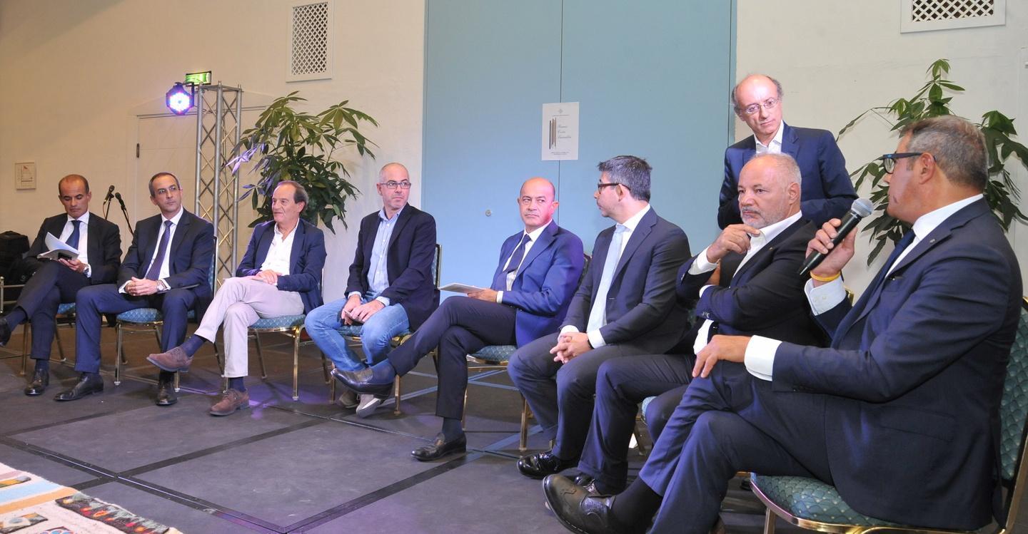 Un coro unanime: puntare sui trasporti