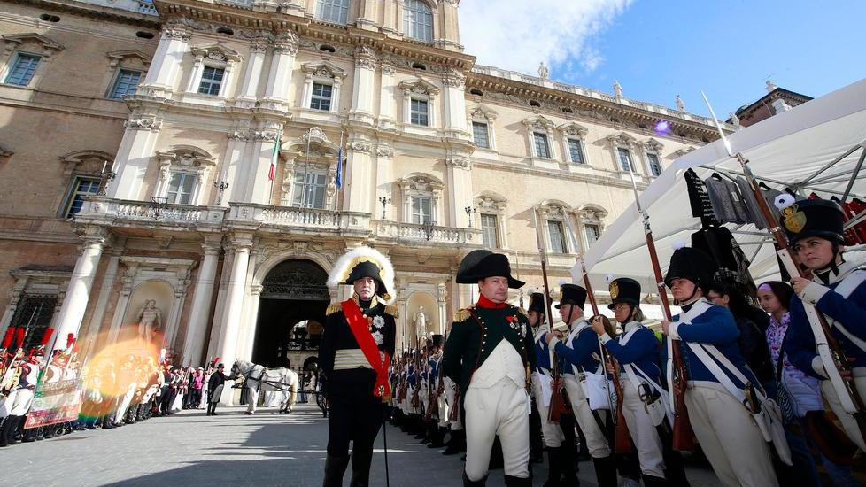 Modena, Napoleone, fascino intramontabile: in centinaia per la rievocazione