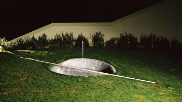 "La conca" di Enzo Cucchi