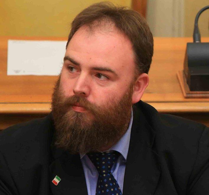 Ai Gruppi pochi soldi, tanti li rifiutano 