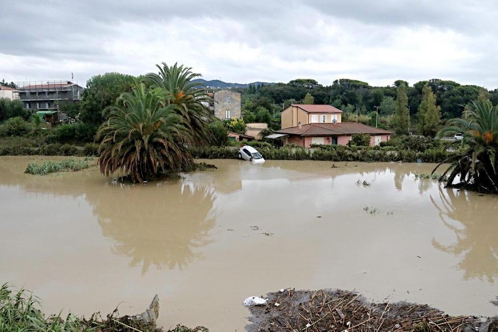 Alluvione a Livorno, dalla tragica notte all'inchiesta: il dossier