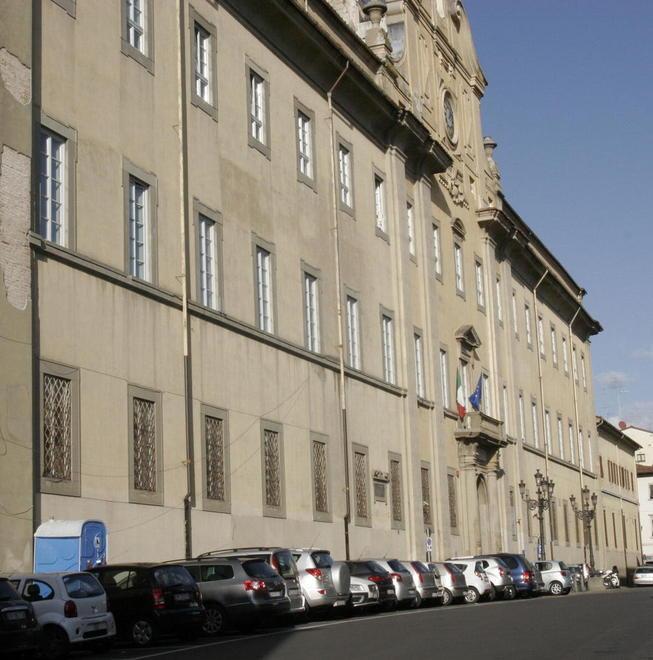 Gli studenti: «Orario assurdo oggi non entreremo in classe»