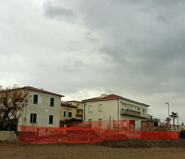 Nuovo stop al cantiere ex Faro 