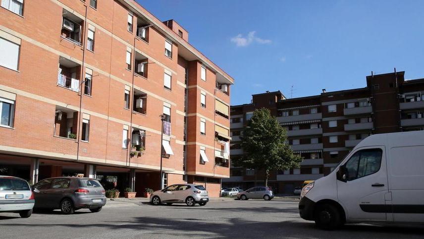 ll parcheggio di via Indipendenza a Monsummano dove i banditi hanno atteso la famiglia per rapinarla (Foto Nucci)