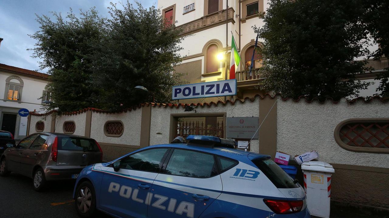 Il commissariato di Empoli (foto d'archivio)
