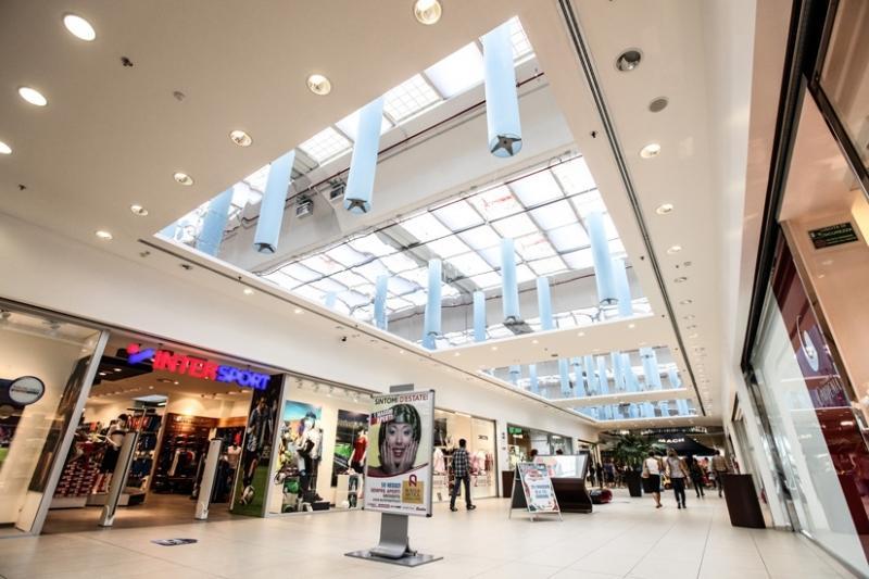 La galleria del centro commerciale Aurelia Antica