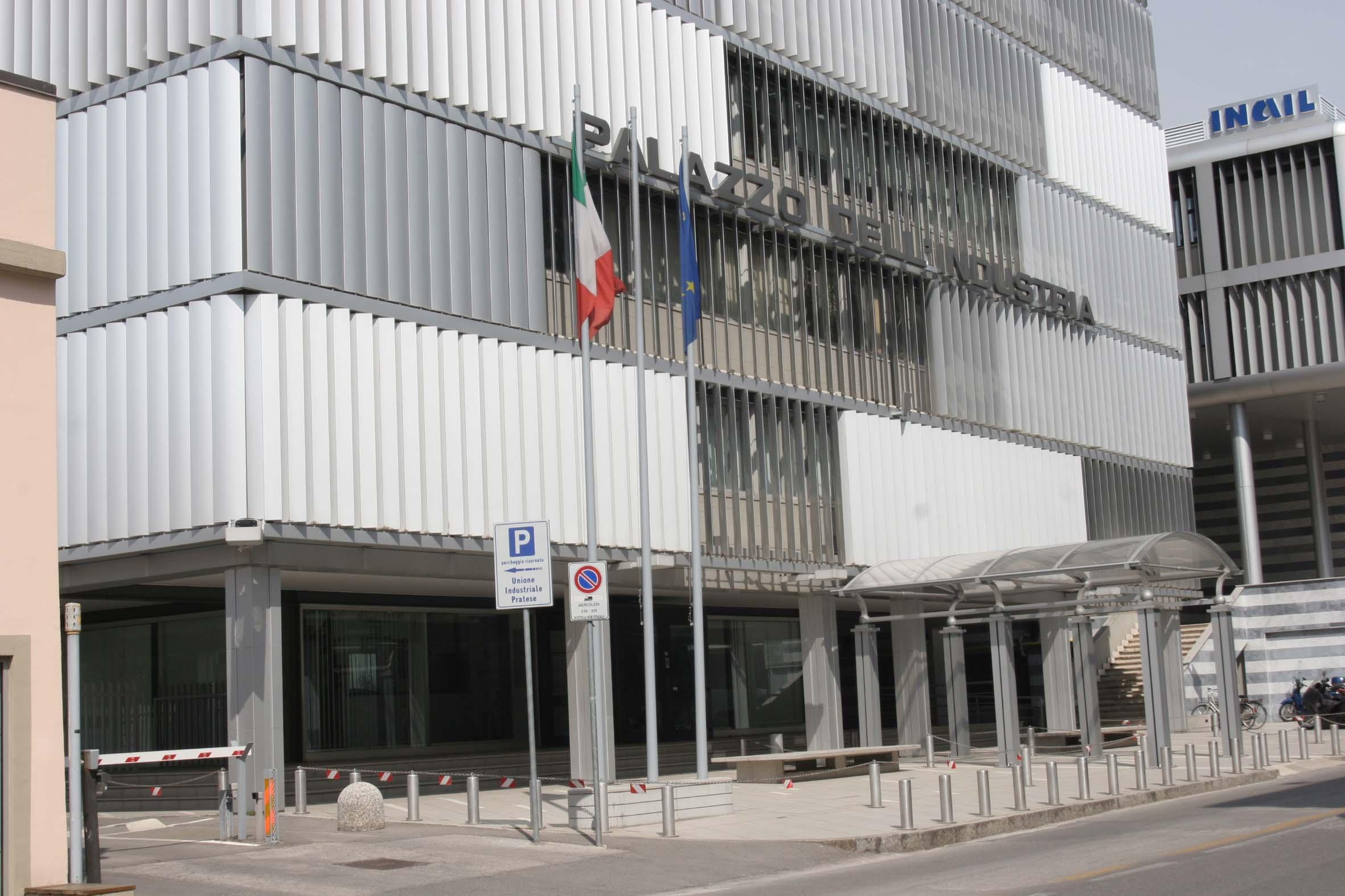Il Palazzo dell'Industria in via Valentini