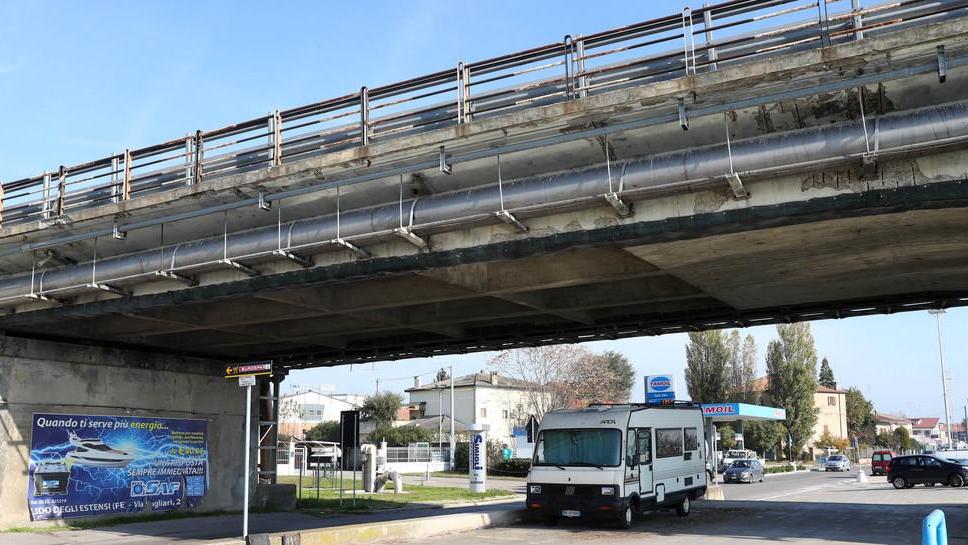 Al via interventi urgenti per il ponte sul Portocanale