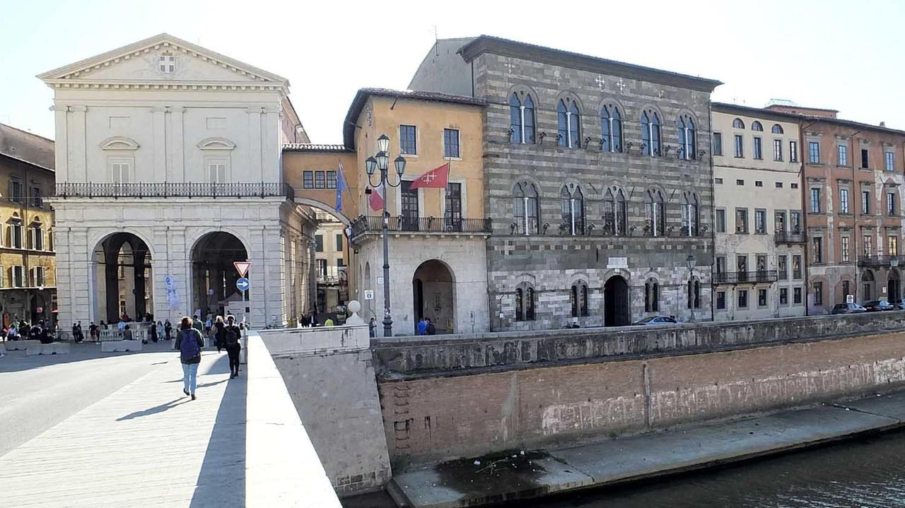 Una veduta di Palazzo Gambacorti, sede del Comune (foto Fabio Muzzi)