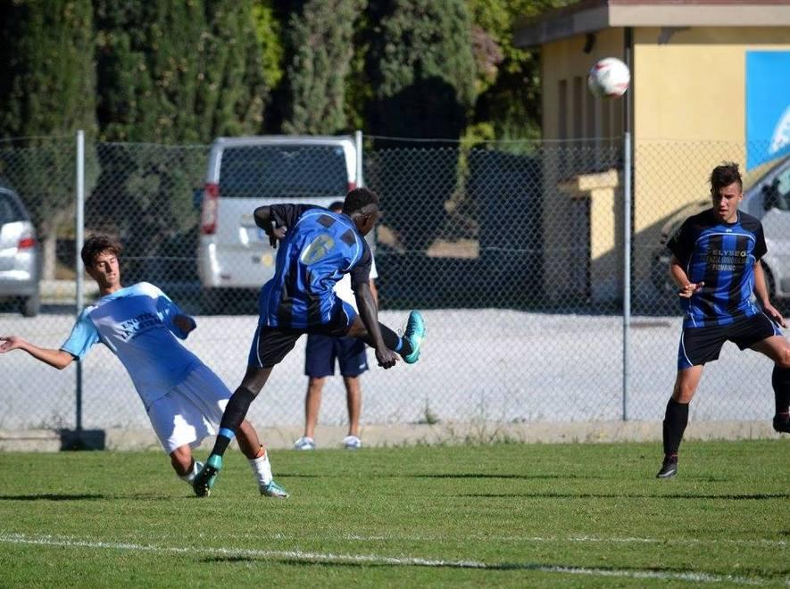 Derby pazzo, il Piombino si fa rimontare 3 gol 