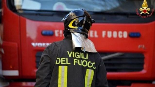 Scontro tra auto, ferita una donna a Castelnuovo