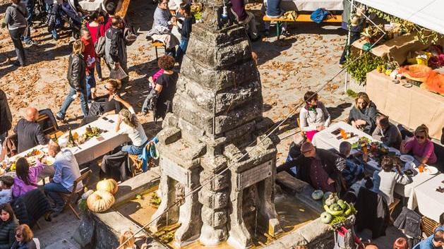 L’autunno a Fanano è “Ste Sroden” spettacoli, artigianato e gran banchetto