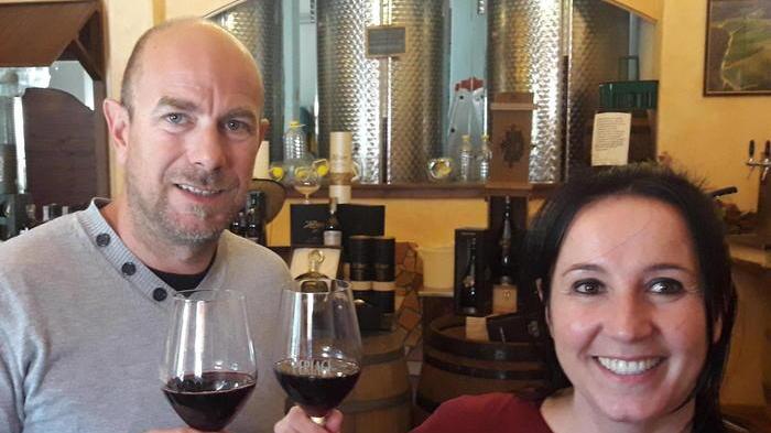 Il vino nuovo già pronto nel bicchiere