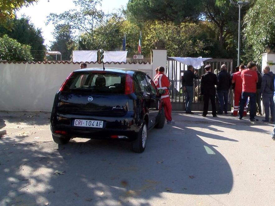 Dal Comune niente soldi ai migranti 