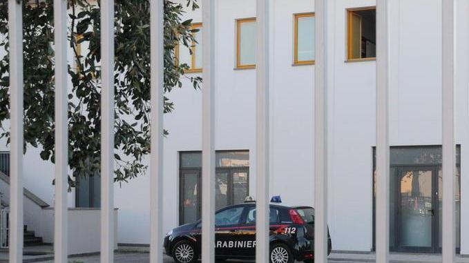 In Kosovo “scortato” dai carabineri