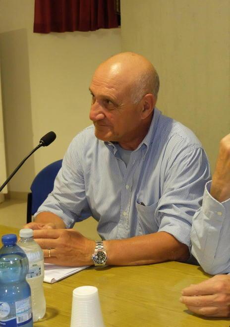 Caos tessere Pd Il candidato sindaco «Avanti tutta» 
