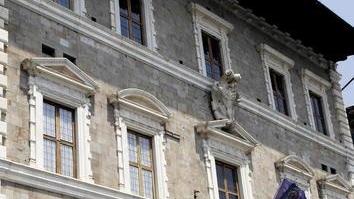Impiegata lucchese condannata per truffa ai danni di una collega