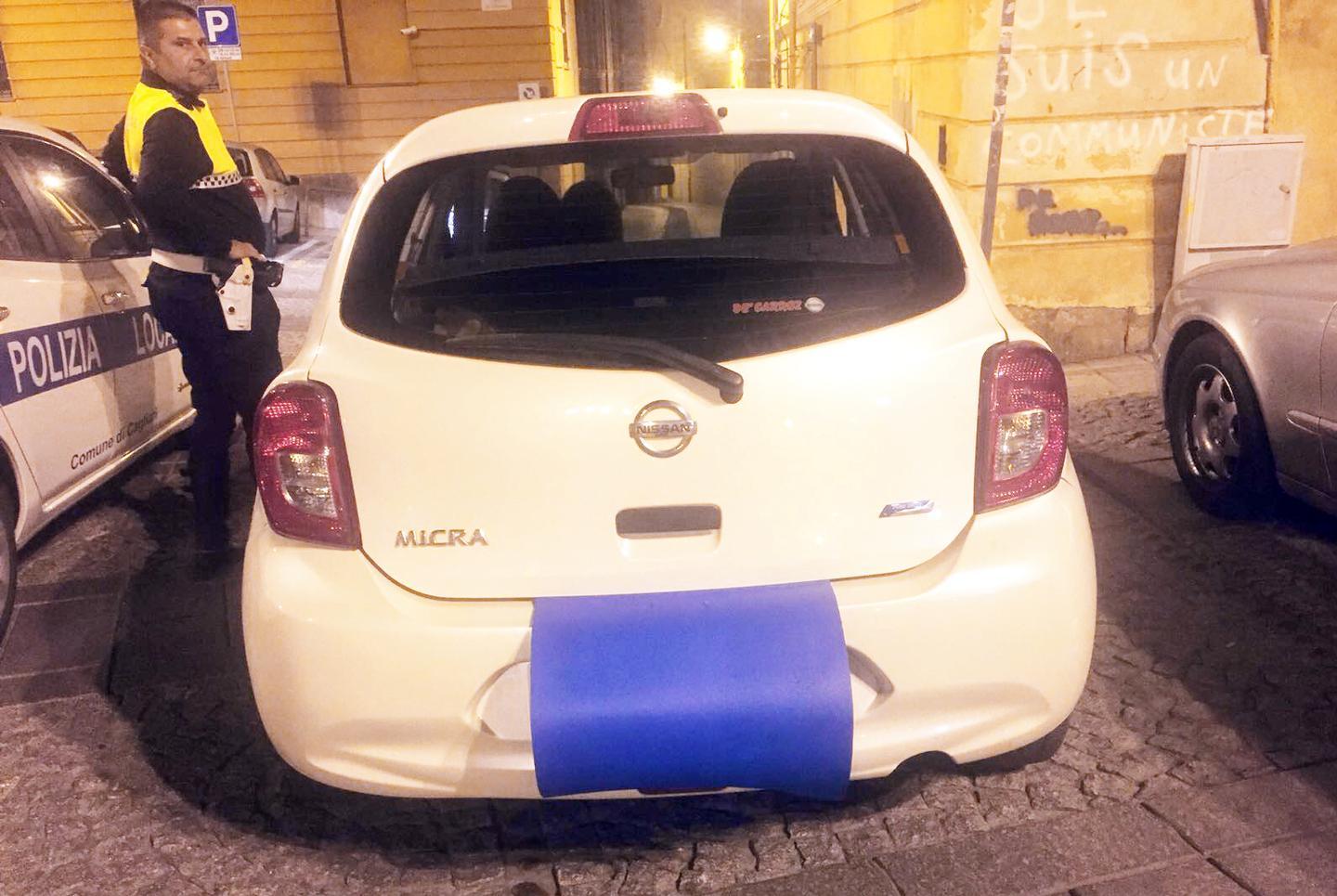 Targa coperta nella Ztl: multata 