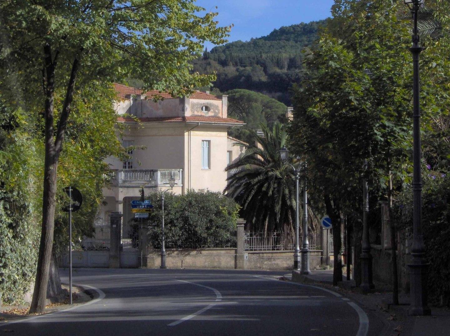 Laconi, nuovo impianto di illuminazione 