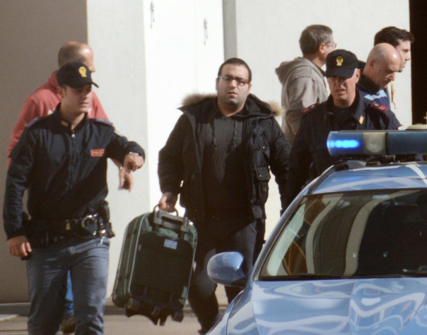 Operazione “Casa mia”: in due hanno patteggiato 