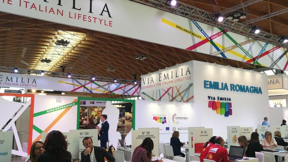 Turismo/Dietro le quinte. Il Muzzarelli rampante e l’assessore dimezzato