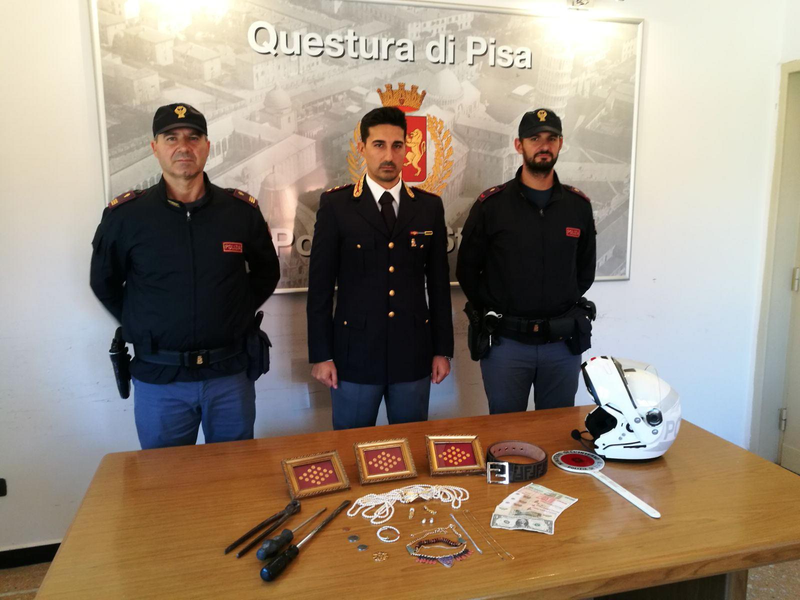 La refurtiva recuperata dalla polizia