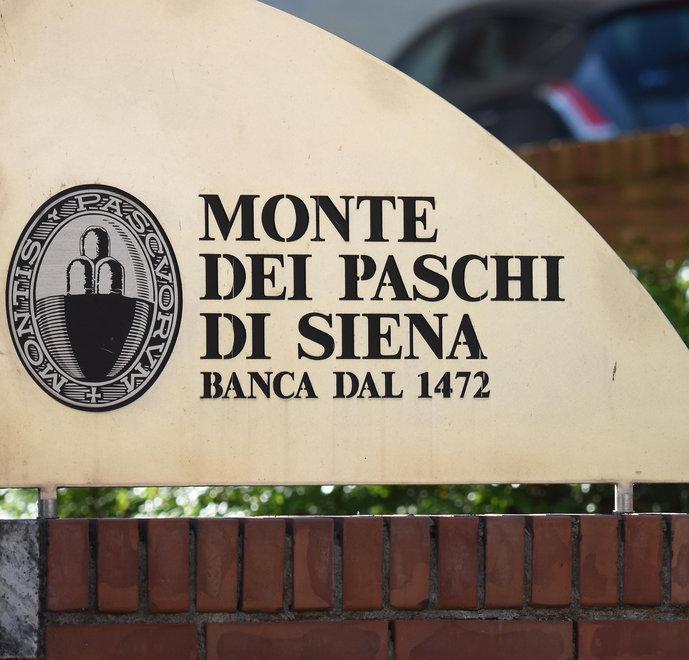 Tra dieci il titolo bancario torna a Piazza Affari