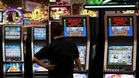 Orari non rispettati Cinque sale slot multate di 300 euro