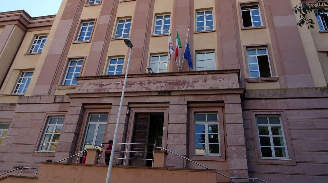 Pulci al Ruju, gli studenti non mollano 