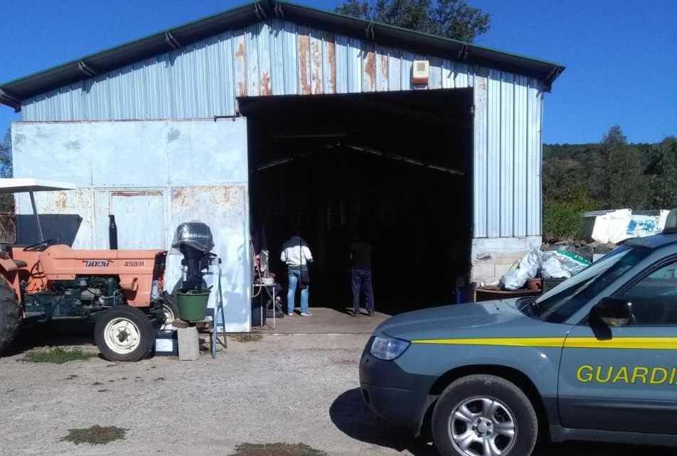 La Finanza sequestra un’officina abusiva
