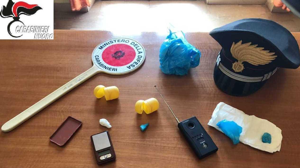Traffico e spaccio di coca, due arresti dei carabinieri 