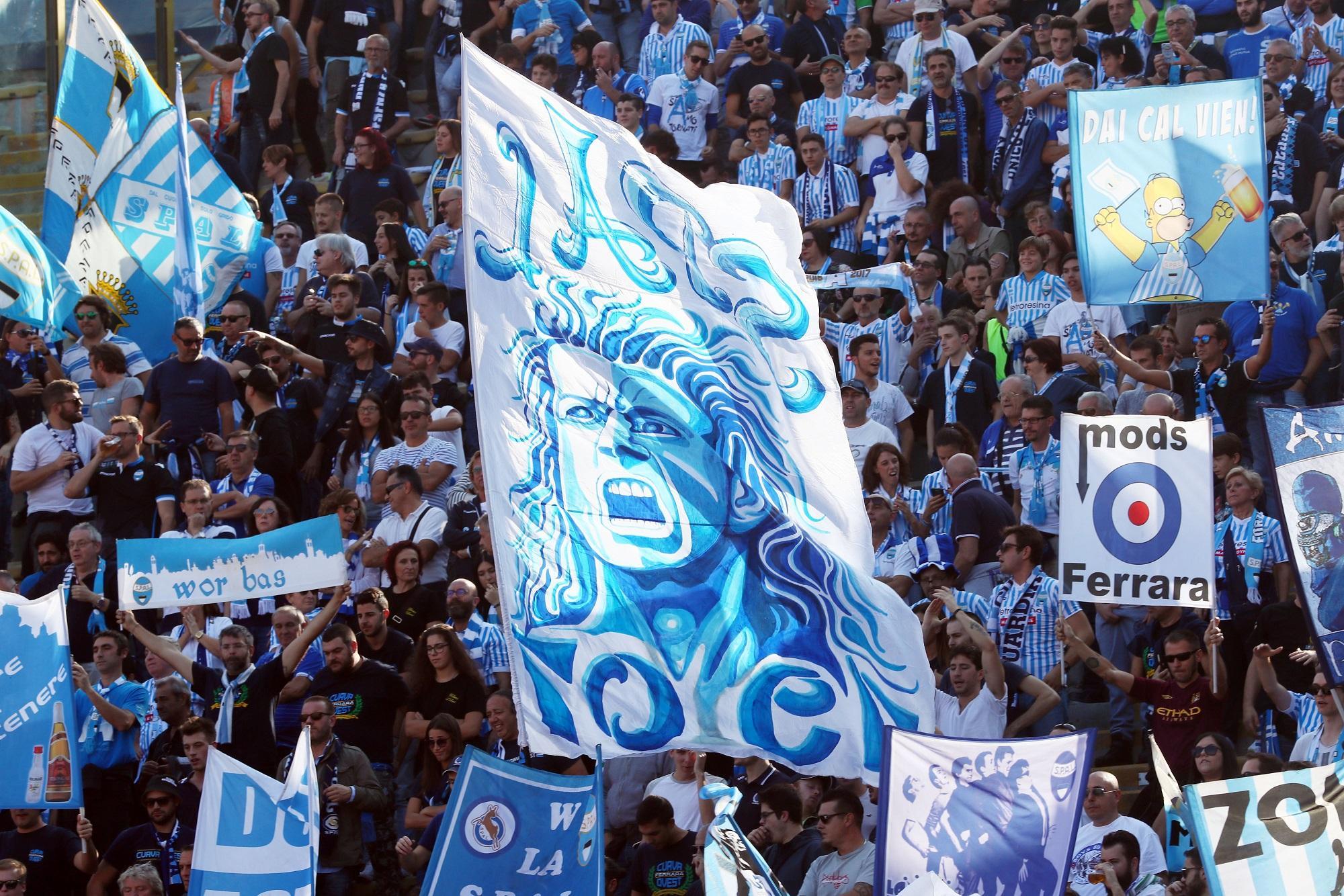 "Ci hanno aggredito per l'accento ferrarese"